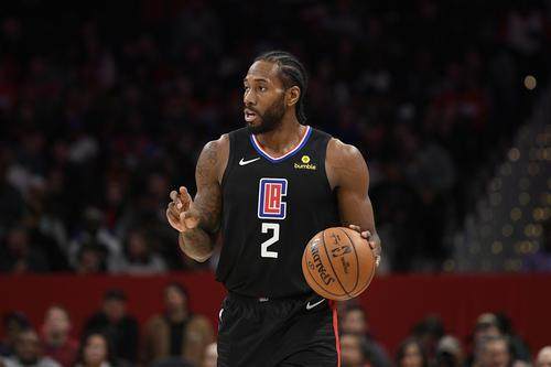 开云APP-卡瓦伊状态低迷乔治归期未定 豪华快艇又要崩盘？